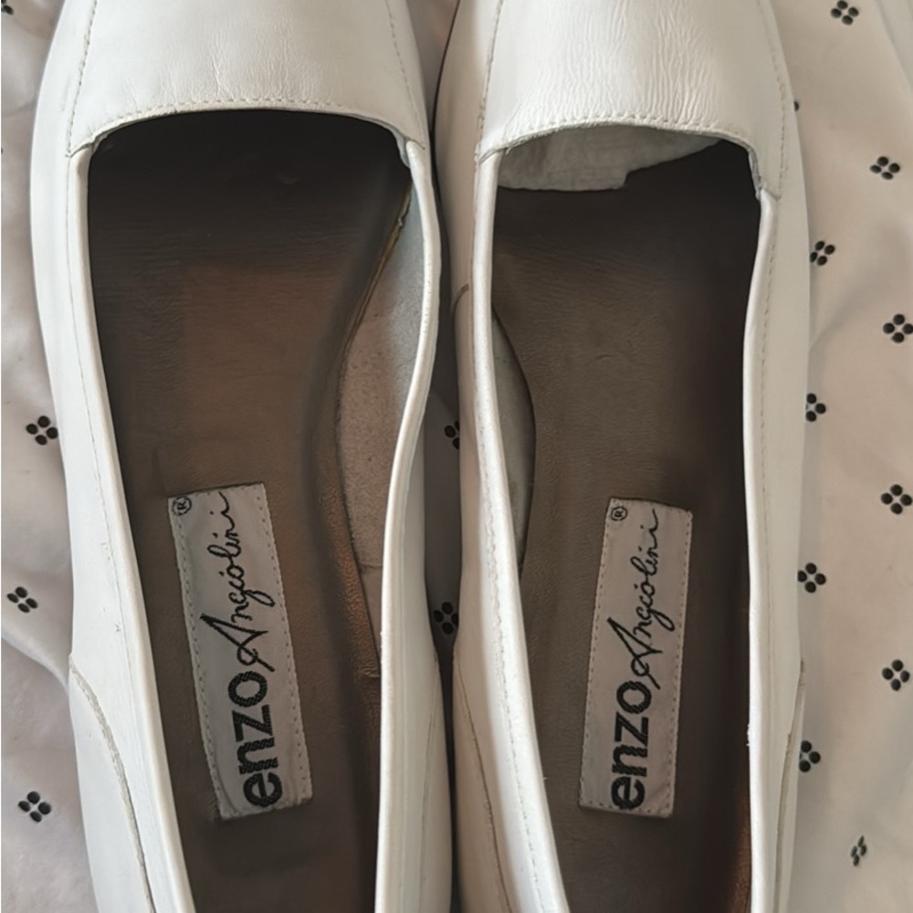 Enzo Angiolini Brand new Classic White Genuine leather Flats.womans size 10
